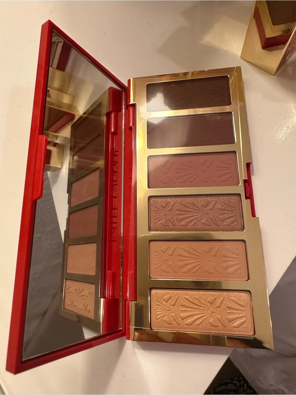 Estee Lauder Red Lipsticks & Gold-Trim Eyeshadow Palettes - amazing bundle !!!!